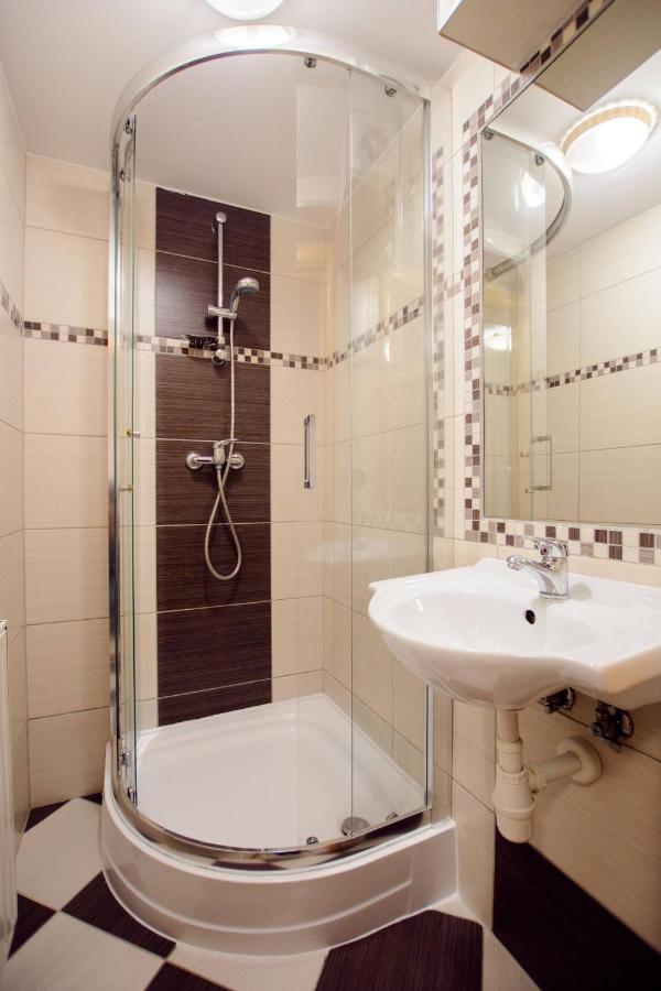 Apartament Tajemniczy Ogrod Scisle Centrum זקופאנה מראה חיצוני תמונה